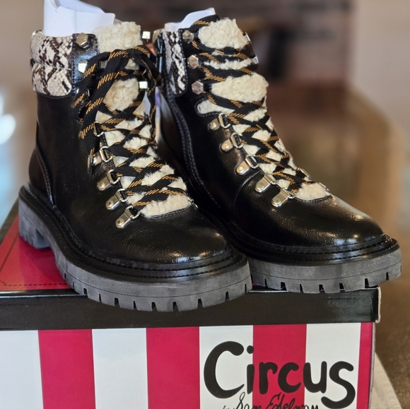 Circus NY by Sam Edelman Flora Faux Fur-Trim Snakeskin-Embossed Combat Boots 8½ - Picture 2 of 16